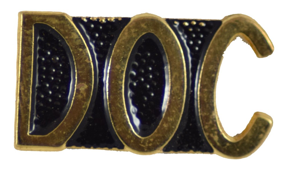DOC HAT HAT PIN