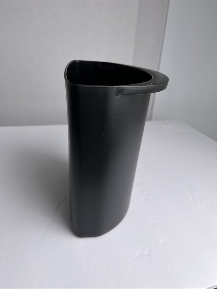 Cuisinart Compact Juice Extractor Juicer CJE-500 Part Pulp Container Bin