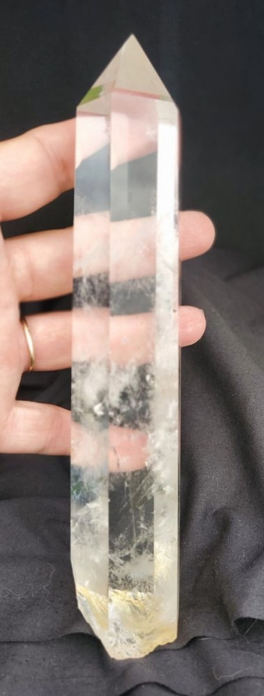 Root Quartz Tower Point with Phantoms 7.5"