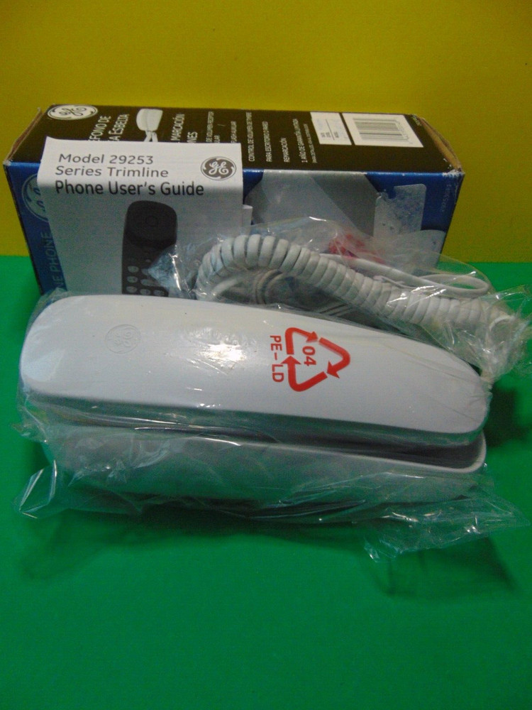 GE Slimline Phone Flash Function Easy-Dial Button 29253GE1 New in Box