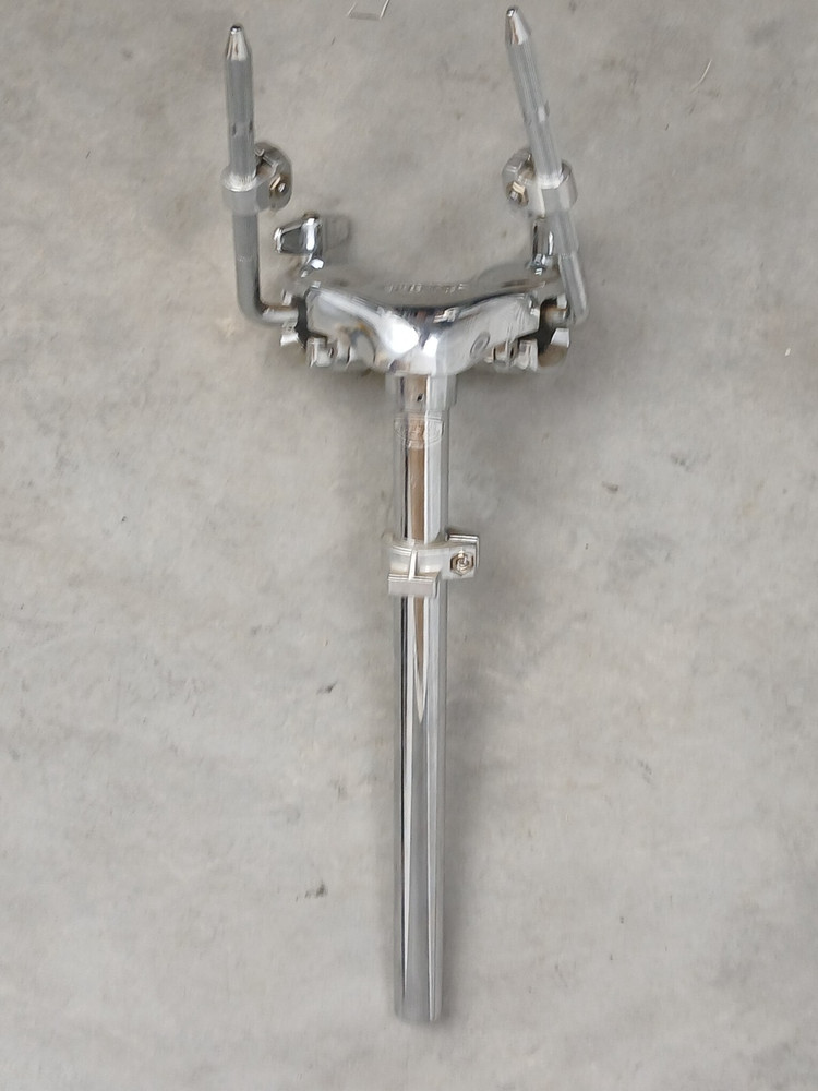 TAMA DOUBLE TOM DRUM MOUNT HOLDER  1" dia.