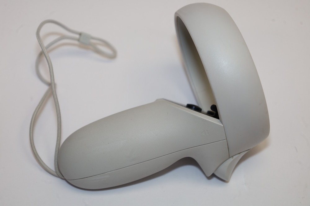 Oculus Quest 2 Controller RIGHT Hand Only JD96CX
