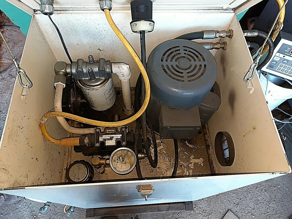 Handheld BTM Hyd. Clinching Press Tog-L-Loc Sheet Metal Joining System
