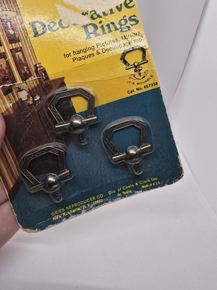 VTG Homecraft decorative Rings Pulls Coronet