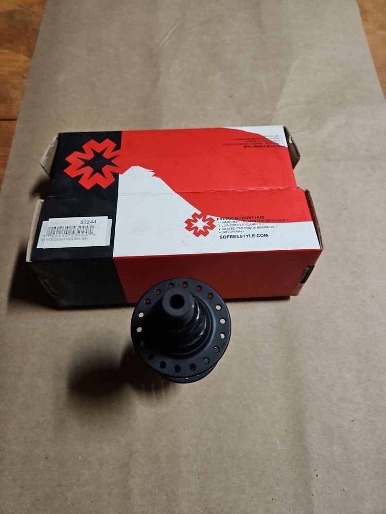 MOSH BIKES FREEDOM FRONT HUB 14MM