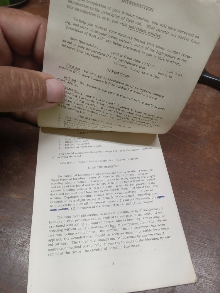 1967 Army First Aid Booklet