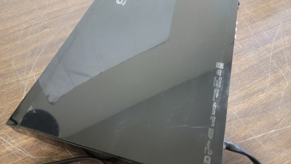 Samsung BD-D6100C Blu-ray Disc/DVD Player
