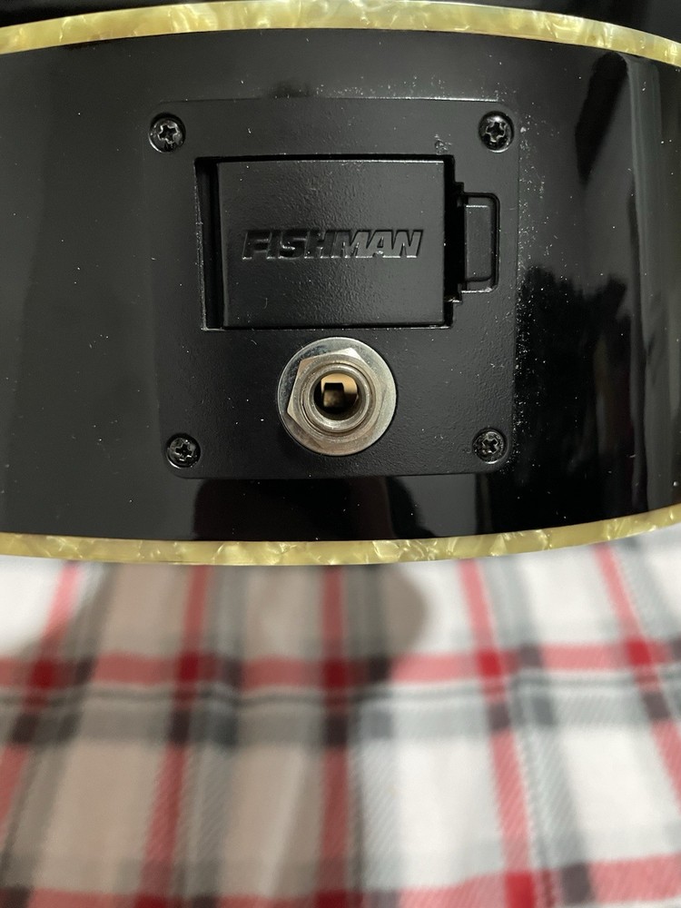 Lanikai Ukulele - Black Electric