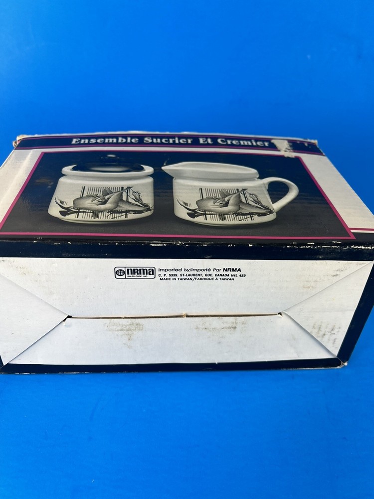 Creamer and Sugar Set White Black Taiwan