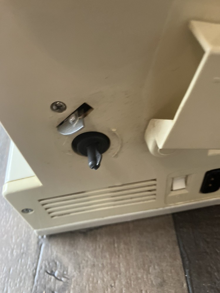 Untested Bernette 320 200 B Sewing Machine No Power Cord