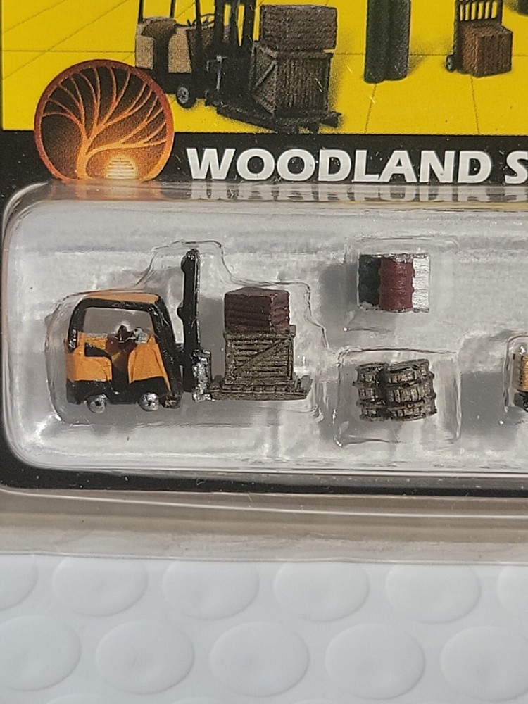 Scenic Accents Woodland Scenes Loading Dock