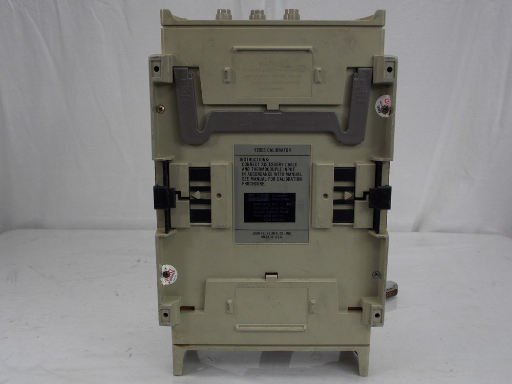FLUKE Y2003 CALIBRATOR STANDARD