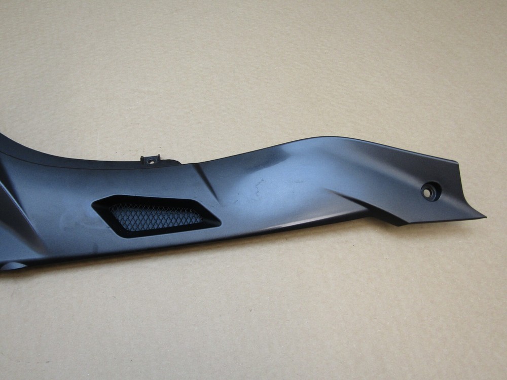Benelli BN 125 E5 2022 right under seat middle fairing panel (13152)