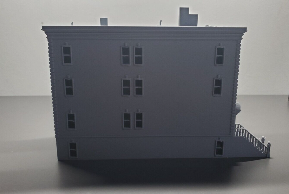 N Scale Building Brownstone