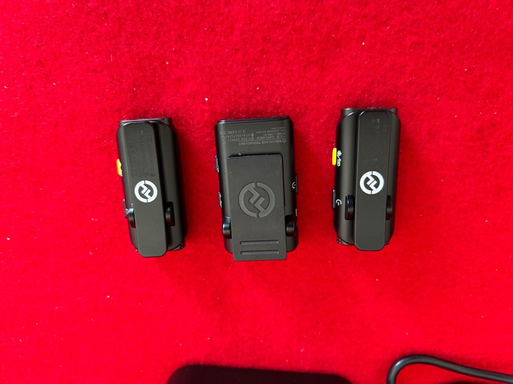 Hollyland Lark M1 Wireless Microphone System