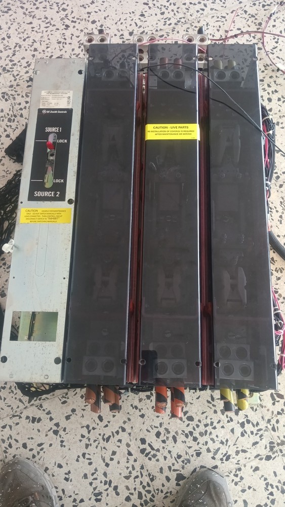 General Electric Zenith 1200 Amp Transfer Switch