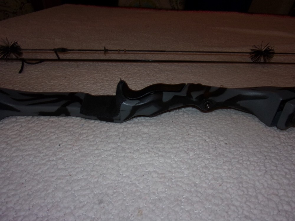 XI Silverhawk XP Compound Bow