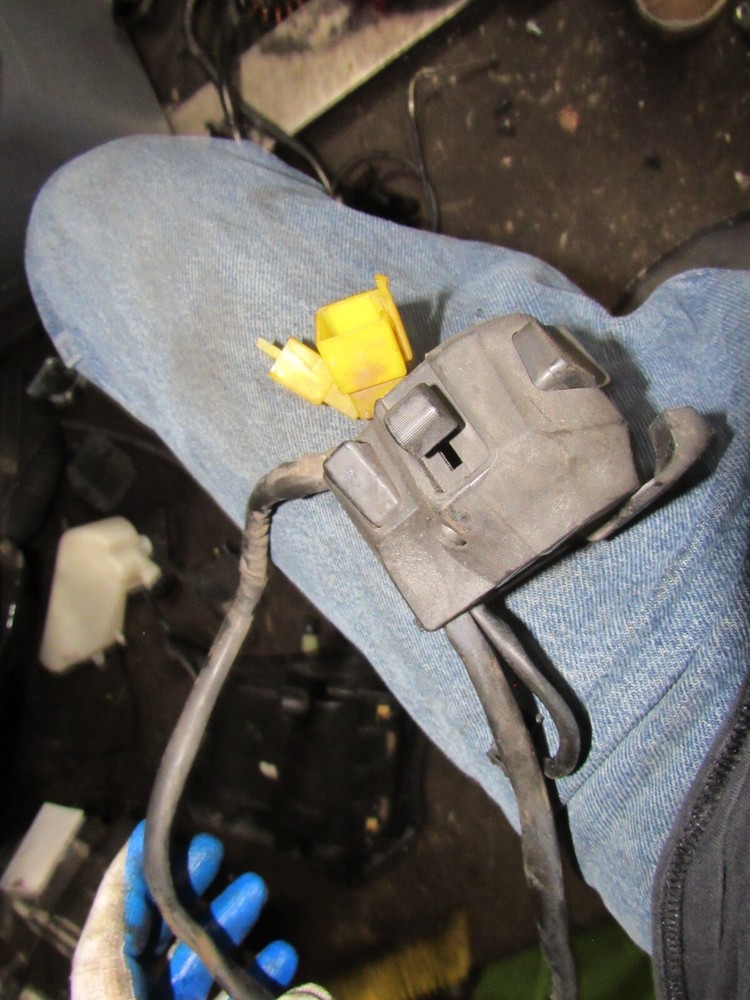 2004 suzuki gs500 left switch lights turn horn
