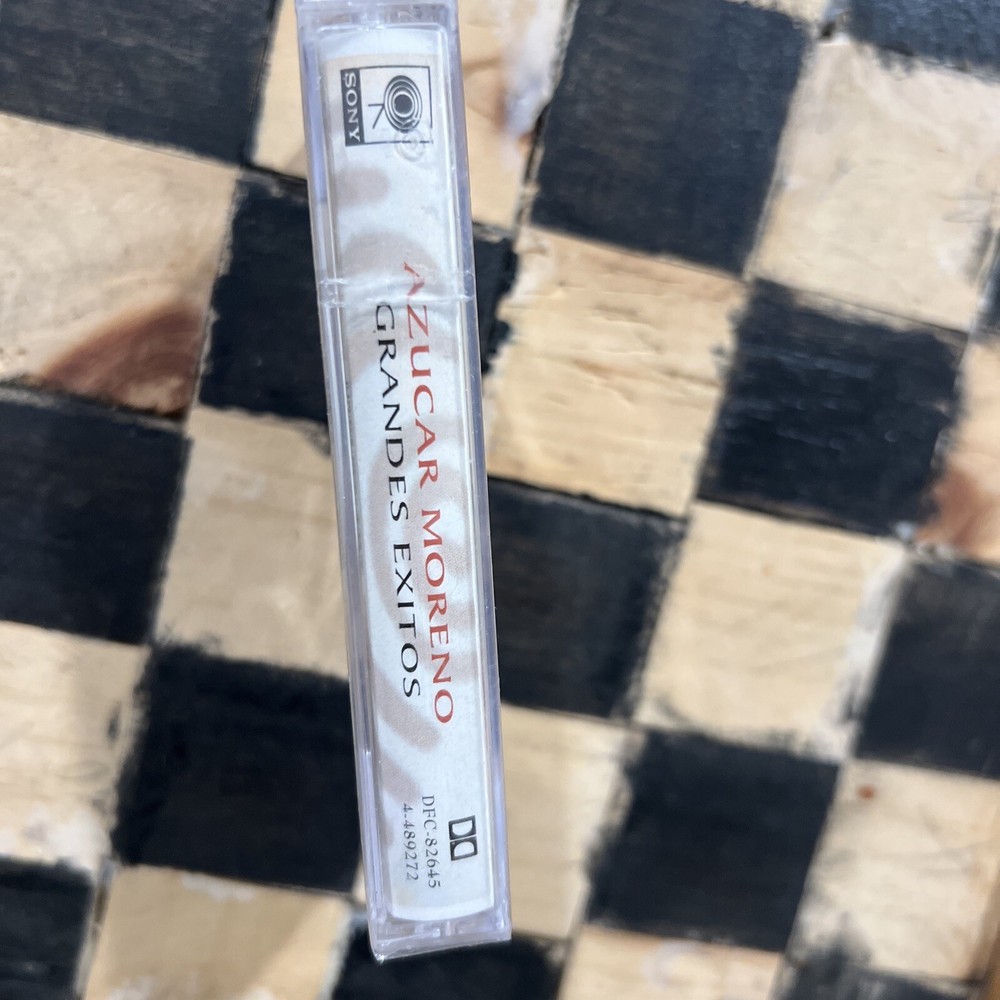 Sugar Tan Cassette Spanish Lots Sugar Grandes Exitos 1997