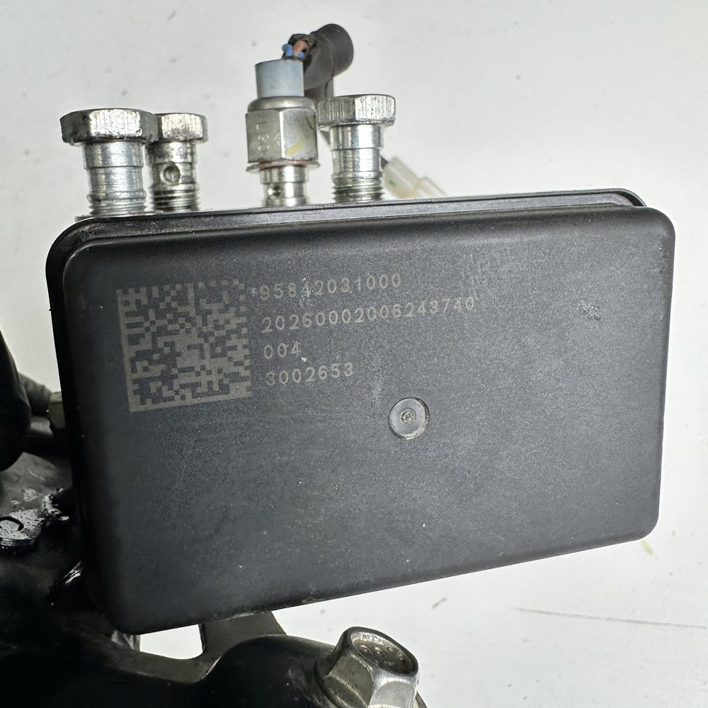 KTM 390 Adventure 2020 ABS pump module unit block modulator