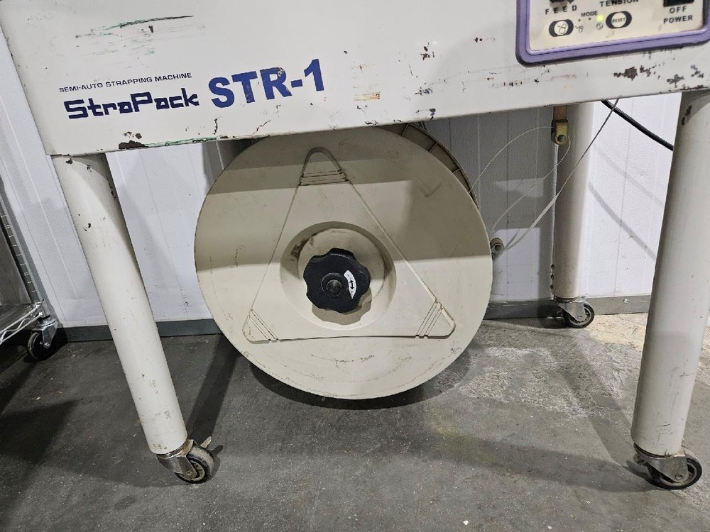 STRAPACK STR-1 SEMI-AUTOMATIC STRAPPING MACHINE BINDING STANDARD ON WHEELS