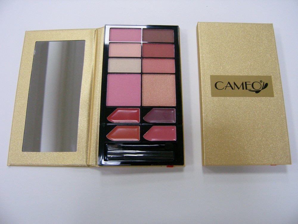 CAMEO GLITZ BLUSHER LIPS NOTEBOOK PALETTE