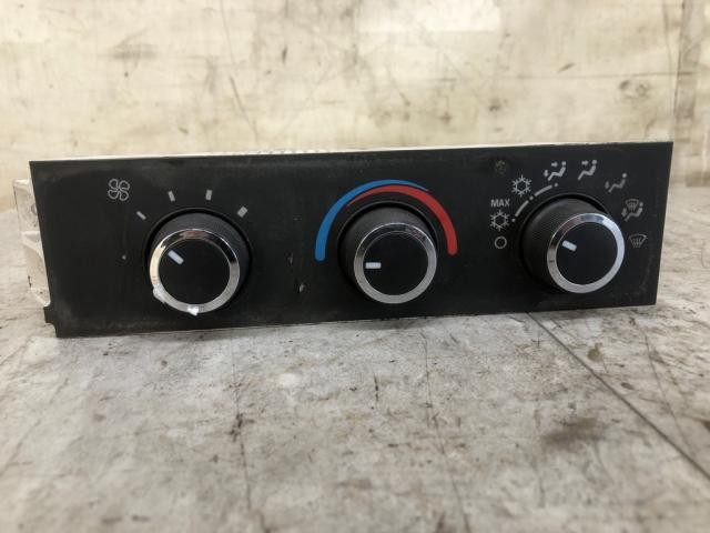 GMC CUBE VAN Heater A/C Temperature Controls - Used