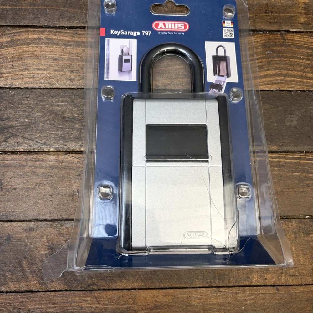 ABUS KeyGarage 797 Key Safe Combination Padlock Lock Box Silver New Damaged Pkg