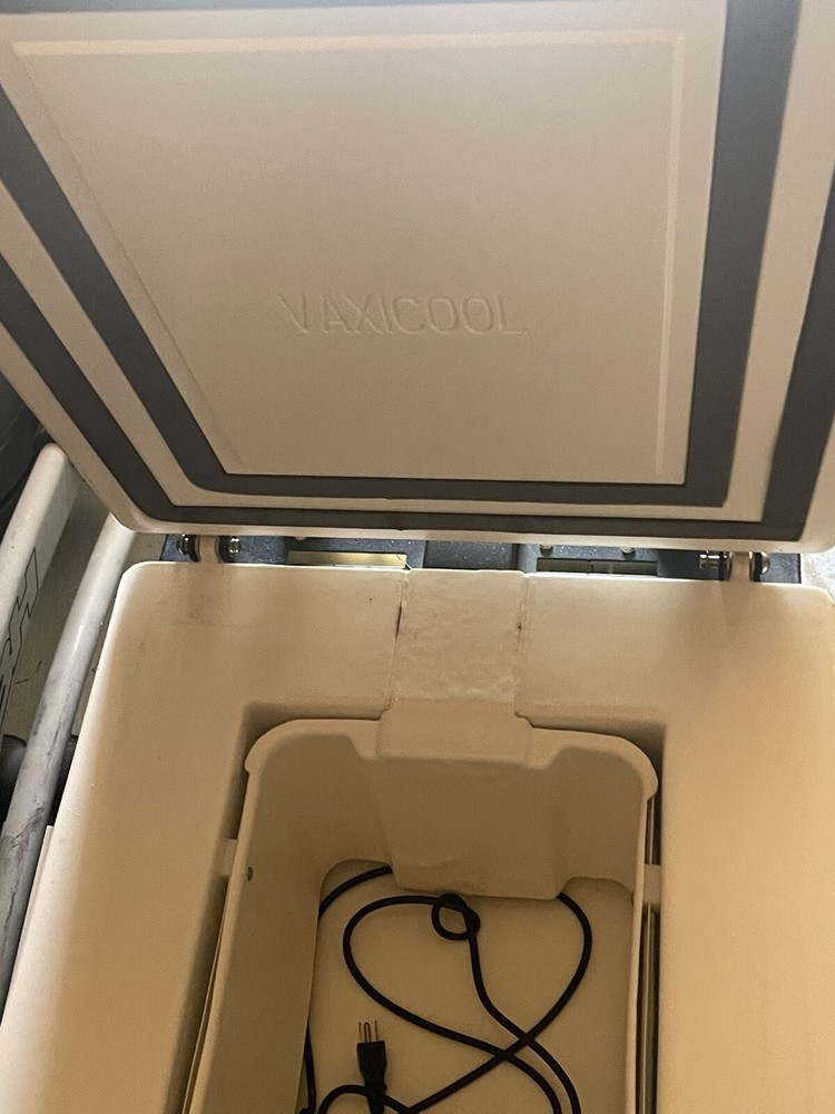 Eagle Pritcher Vaccine Refrigerator