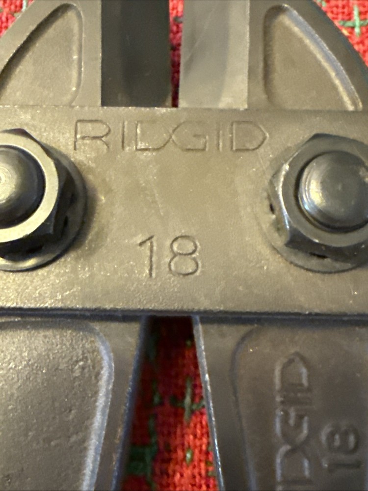 New Ridgid 18 Bolt Cutter Head NOS