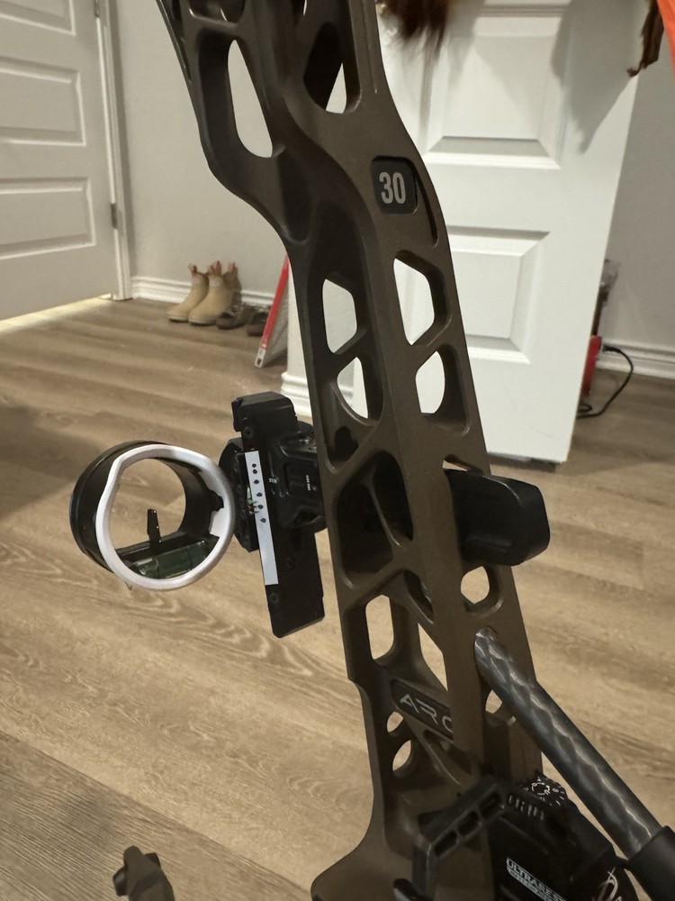 Mathews ARC 30 (Fully loaded)