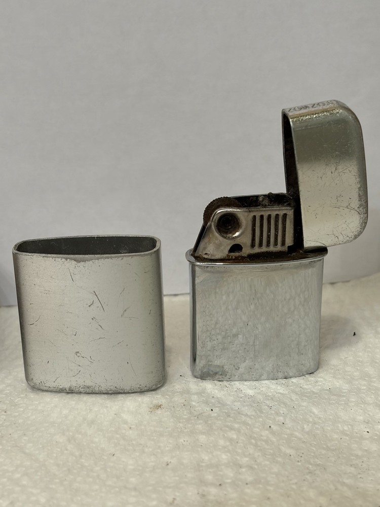 Vintage Ronson Lighter-“TYPHOON”-Model “Whirlwind” Box-Ronson Use Booklet-