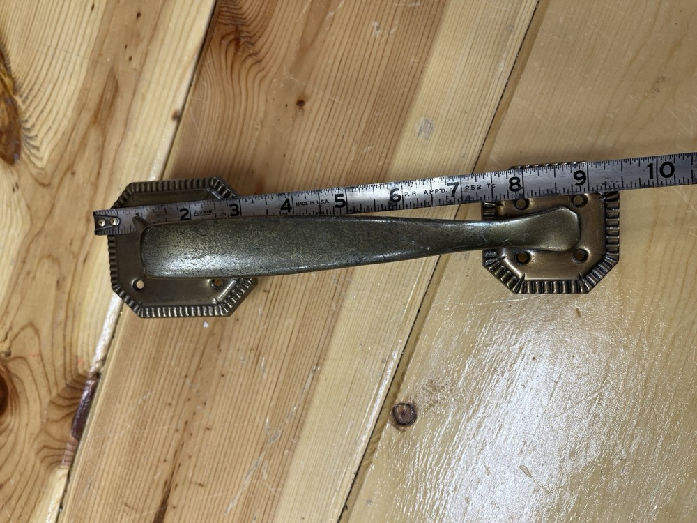 Brass Octagonal Thumb Latch Door Pull with Decorative Fluting