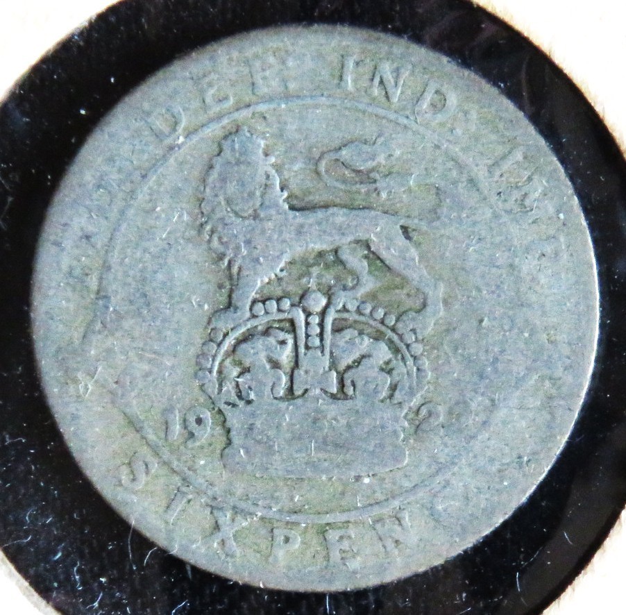 1922 Great Britain Six Pence (231M)