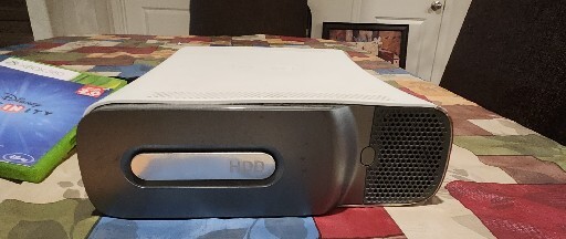 Microsoft Xbox 360 With 1 Controller, All Cords 2 Games And Infiny Pad