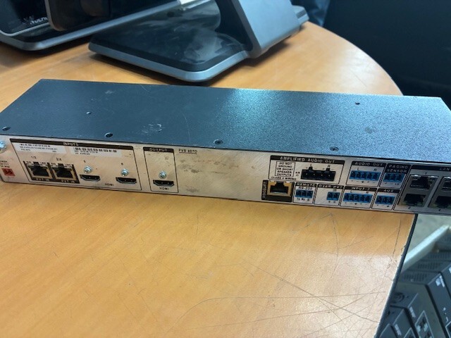 Extron PVS 407D Polevault Digital Switcher USED