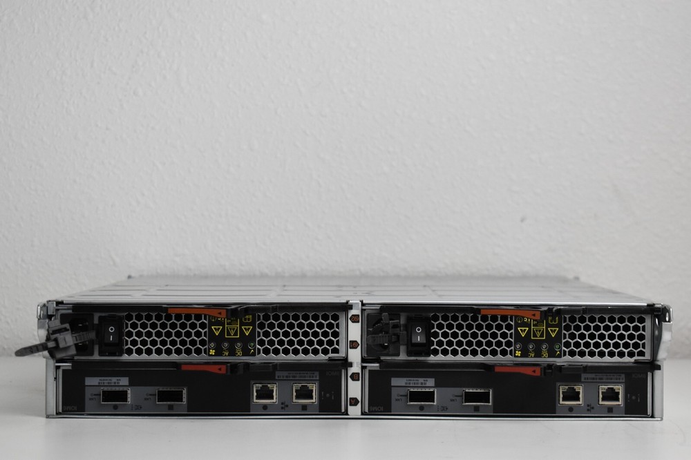 NetApp NAJ-1001 24-Bay 2.5" Disk Array w/ 2x IOM6 Controllers 2x PSU