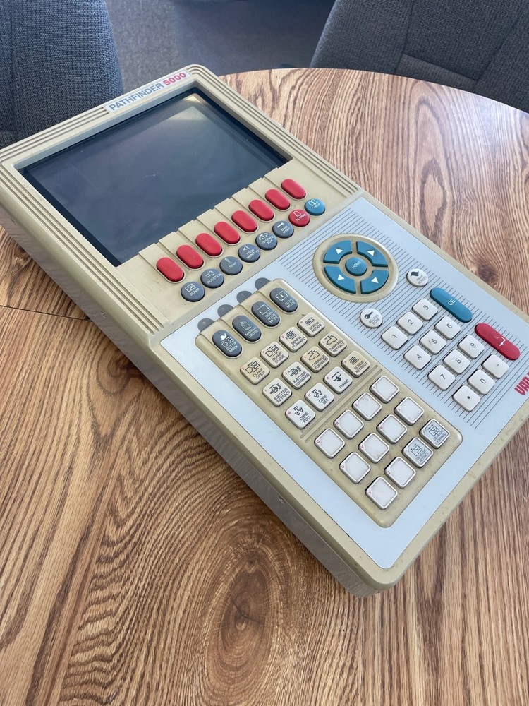 Van Dorn Pathfinder 5000 Operator Station