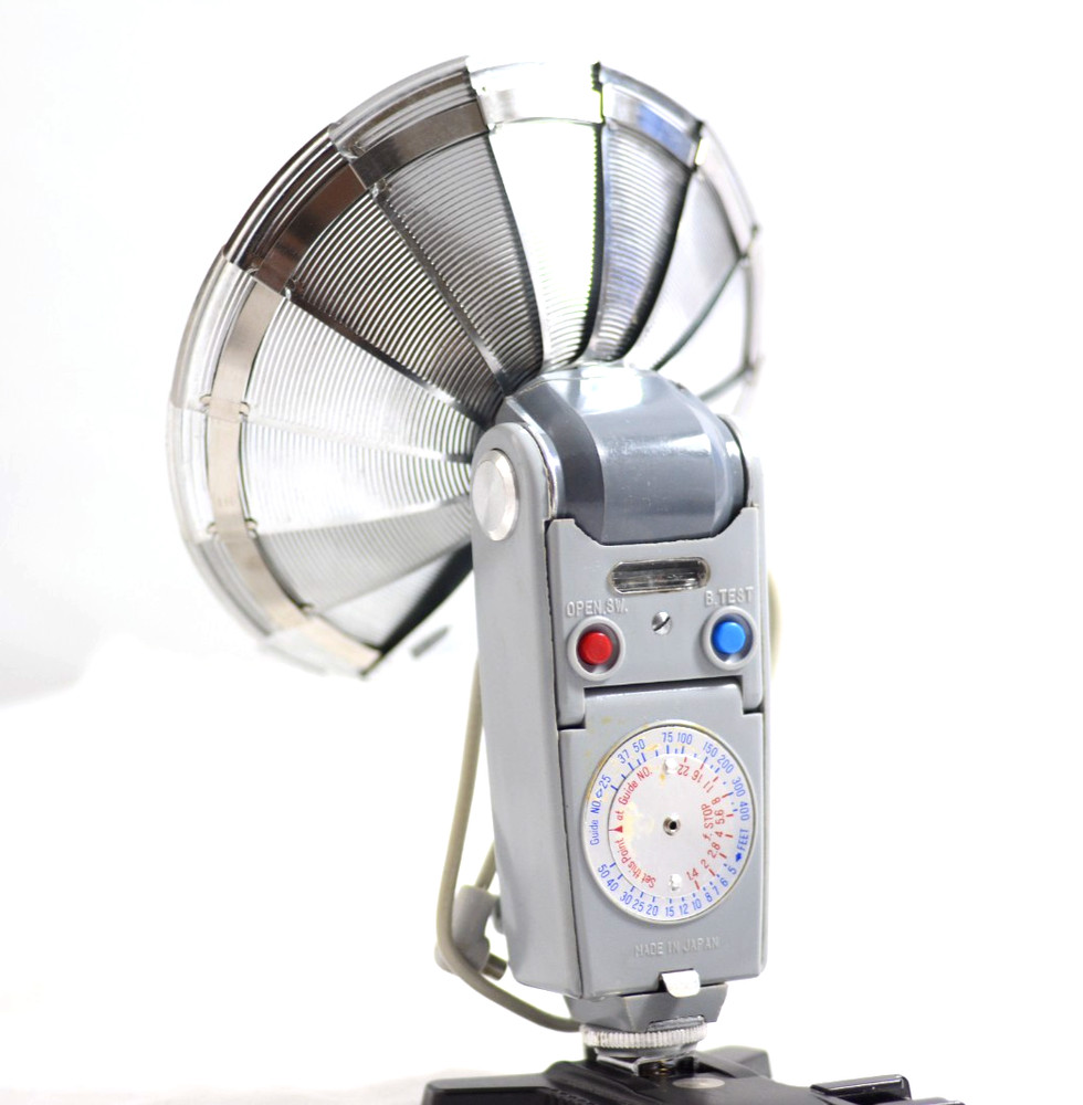 VINTAGE SOLIGOR BL DELUXE THREE WAY CAMERA FLASH (EXCELLENT)