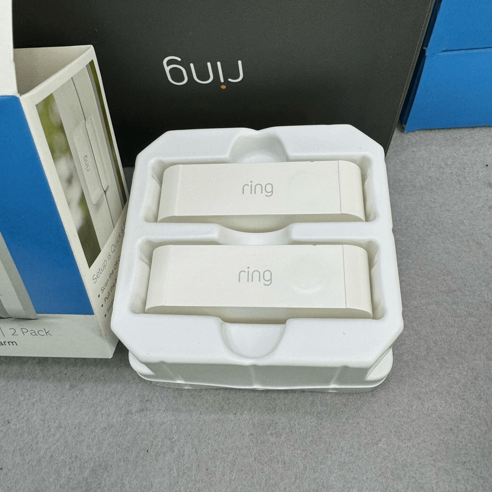 Ring Security System Bundle Motion Detector Solar Panel Install Acessories + Mor