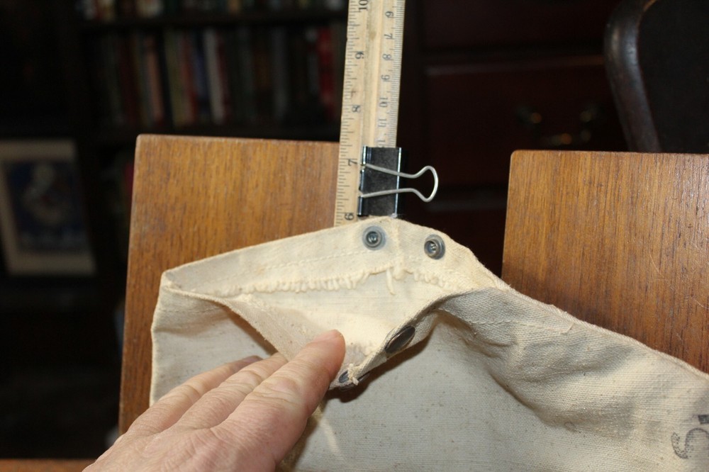 Antique US Army White Canvas Pouch