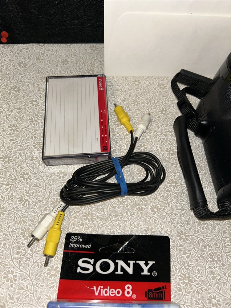 Sharp Liquid Crystal Video Camera Vl-E47 & Accessories