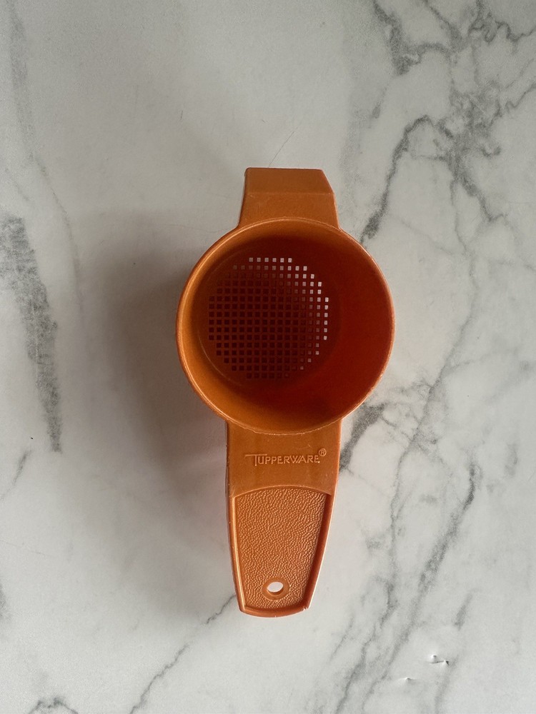 Vintage Tupperware Mini Sifter Or Strainer