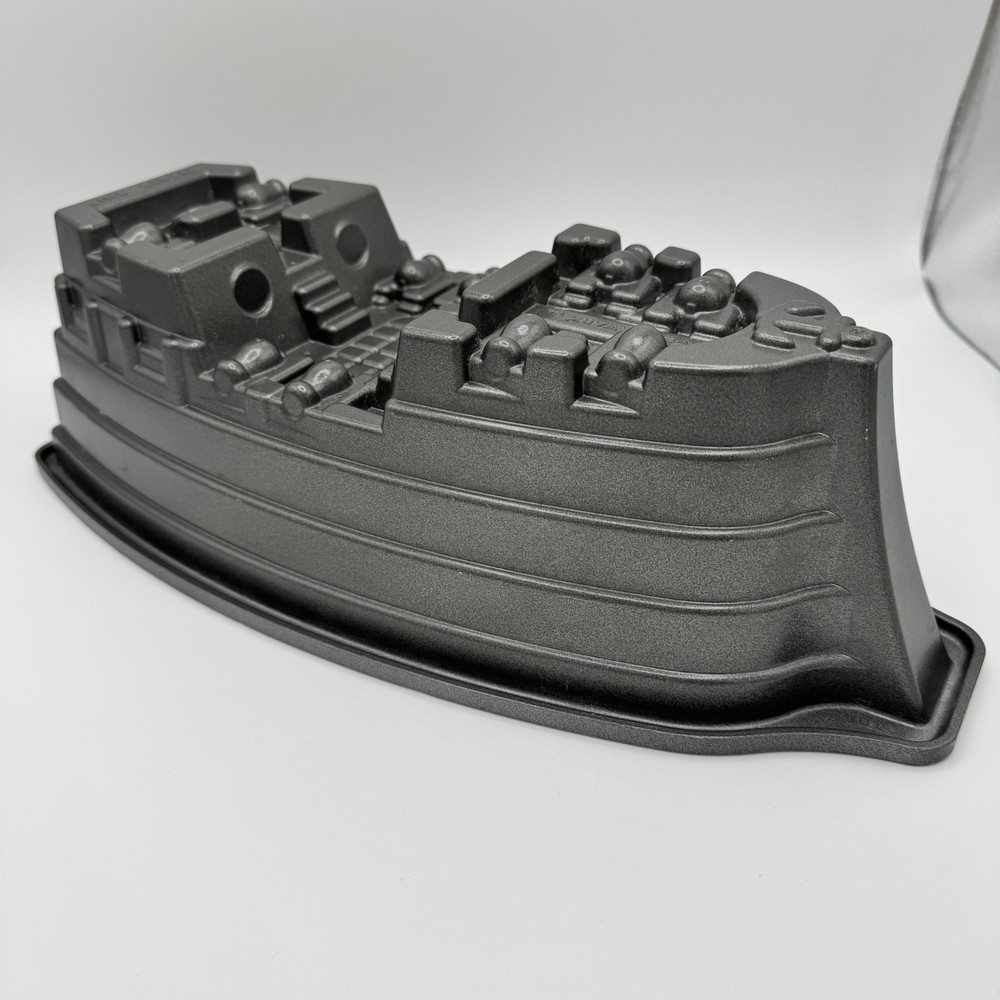 Nordic Ware Pirate Ship Cake Pan RARE HTF