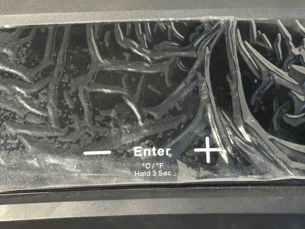 GE Appliances GE04SNLPDG 0.7 GPM Point-of-Use Tankless Electric Water Heater