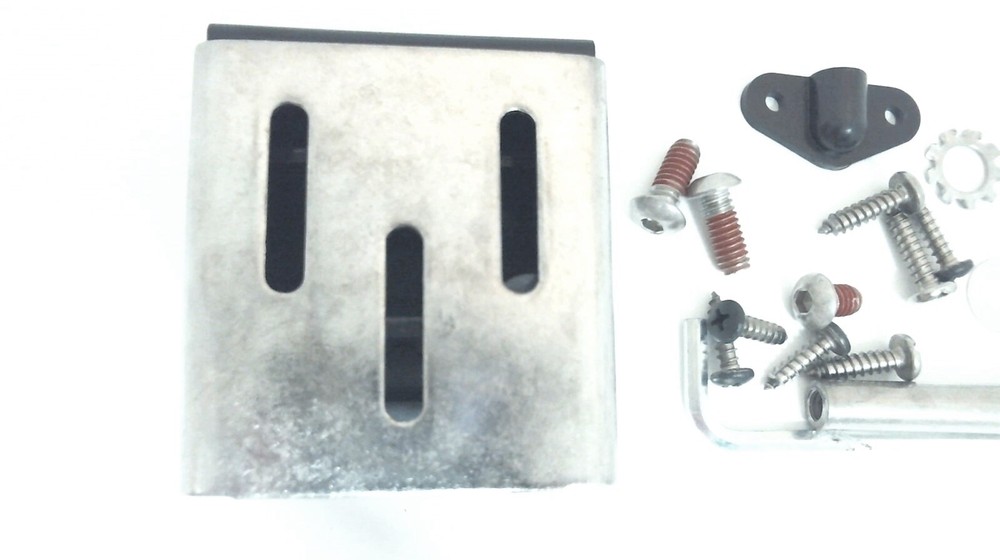 Humminbird 540084-2 Transducer Mounting Hardware