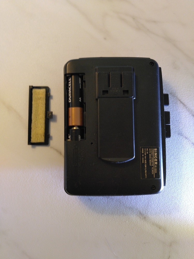 Singer Cassette Player
