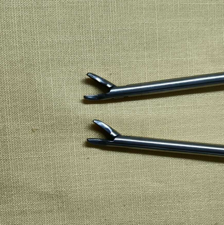 2pc Laparoscopic Needle Holder Curved Jaw 5mm Black Handle Reusable Instruments