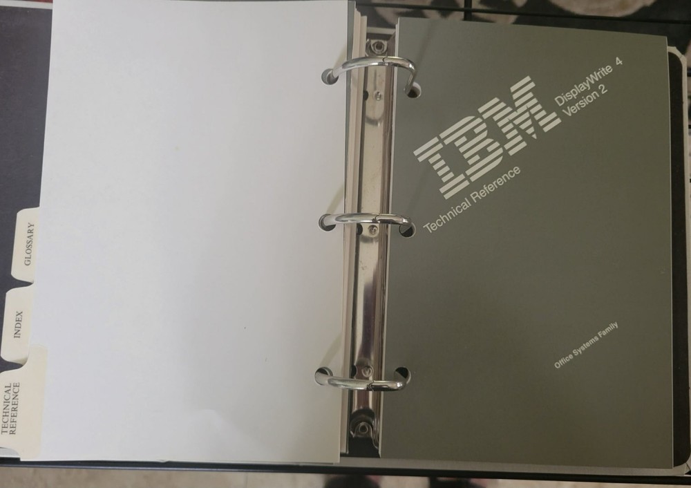 IBM DisplayWrite 4 Version 2 word processing program for IBM DOS vintage 1988