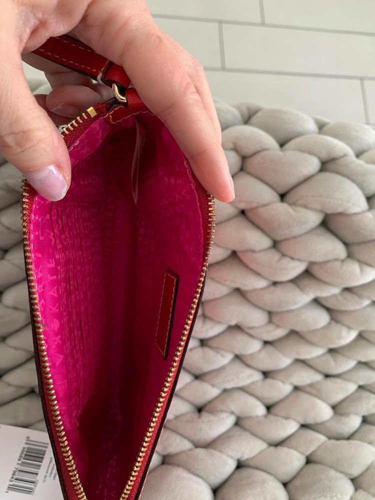 Kate Spade Wristlet Pouch NWT